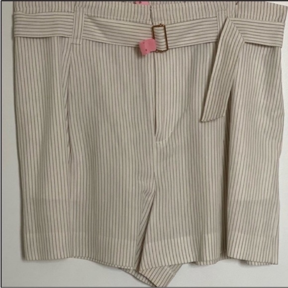 CLUB MONACO Darcee Short - White and Black Stripes - Picture 4 of 6